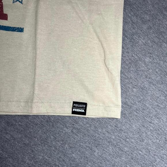 Peanuts Snoopy New USA Youth Medium Graphic T-Shirt Charlie Brown USA Snoopy - Picture 3 of 7